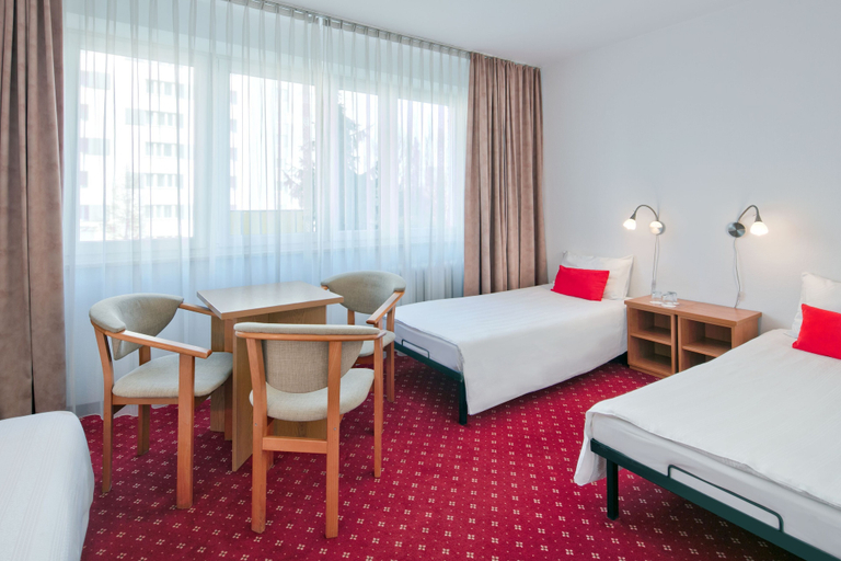 Bedroom 3, Hotel Aramis, Warsaw