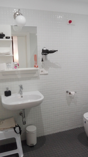 Bathroom 3, Apartamentos Turísticos Los Picos, Cantabria