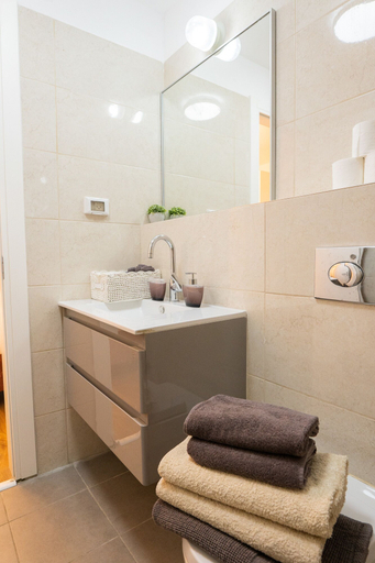 Bathroom 3, The Haneviim Suites, Jerusalem