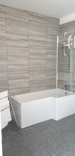 Bathroom 3, The George Washington, Lancashire