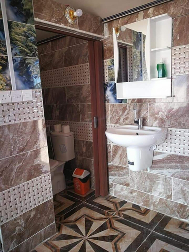 Bathroom 3, Wadi Rum Dream Camp, Quaira