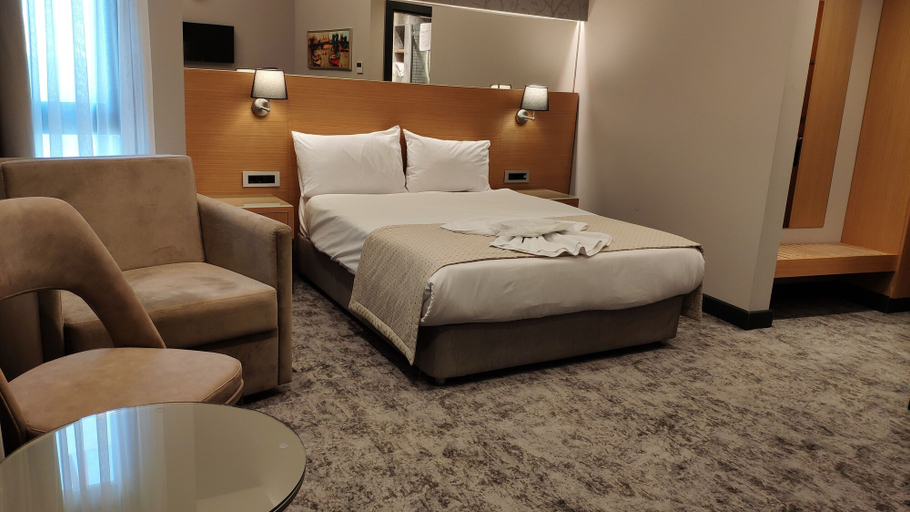 Bedroom 3, Triada Hotel Karakoy, Beyoğlu