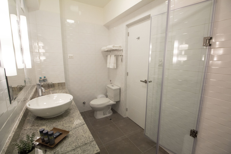 Bathroom 4, Tierra Viva Trujillo, Trujillo