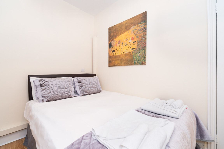 Bedroom 2, PML Apartments Soho, London