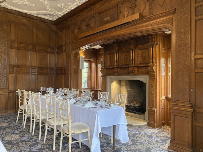 Food & Drinks 5, Inglewood Manor, Cheshire West and Chester