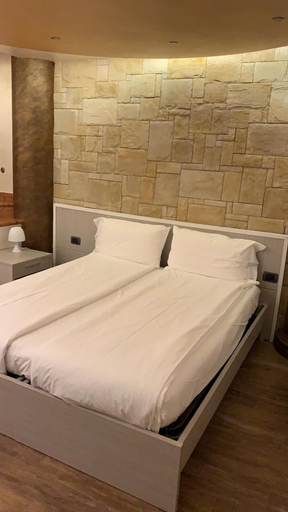 Bedroom 4, B&B San Pellegrino Terme, Bergamo
