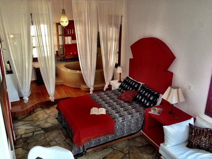 Bedroom 3, Aperanto Galazio, Thessaly