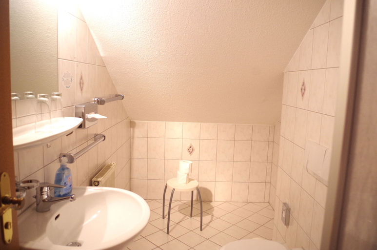 Bathroom 5, Hotel Alttolkewitzer Hof Dresden, Dresden