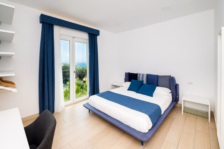 Bedroom 4, Eterea Charming Suites, Napoli