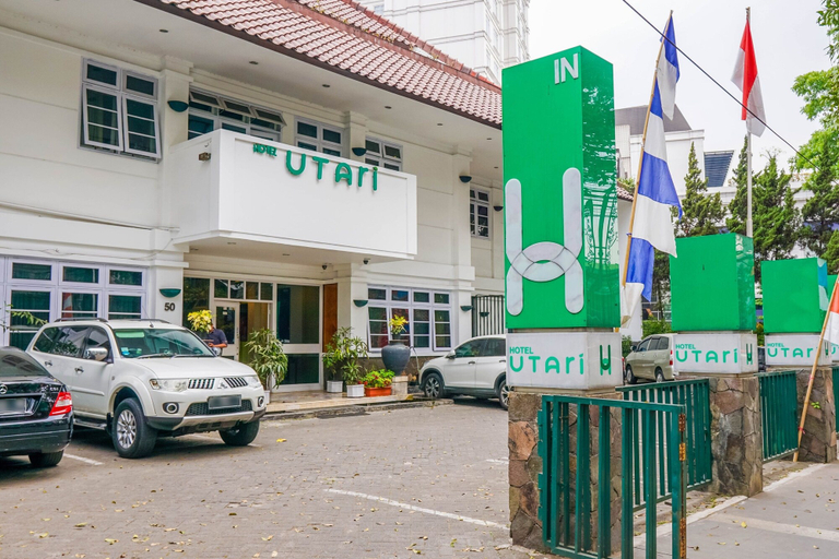 Exterior & Views 2, Collection O 1452 Hotel Utari, Bandung