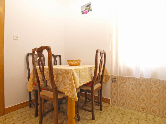 Others 5, Apartment 1638, Medulin