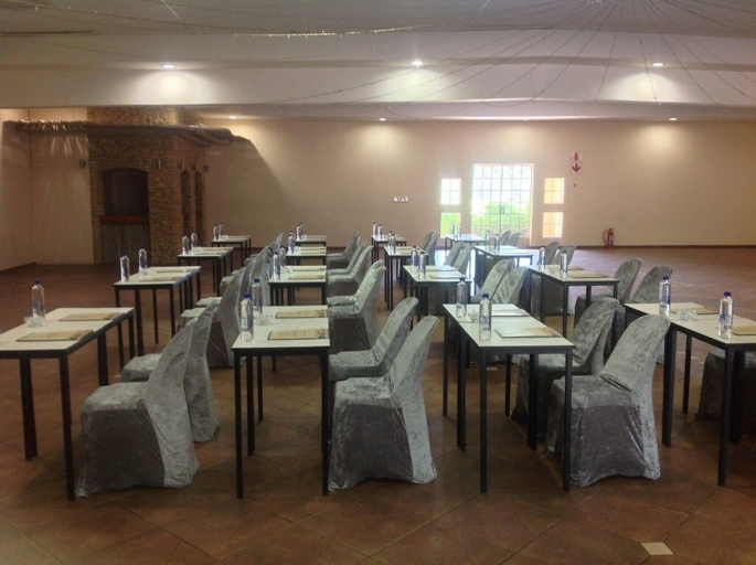 Food & Drinks 5, Batter Boys Boutique Hotel, City of Tshwane