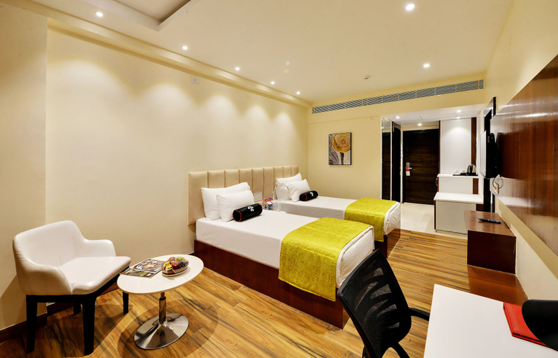 Bedroom 3, Mastiff Select Gulbarga Hotel, Gulbarga
