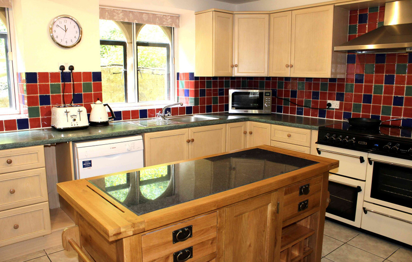 Others 5, Cotswolds Valleys Accommodation Springfl, Gloucestershire