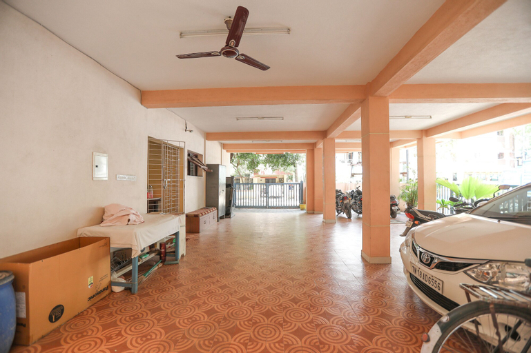 Others 5, ULO Saicharan Comfort Inn, Thiruvallur
