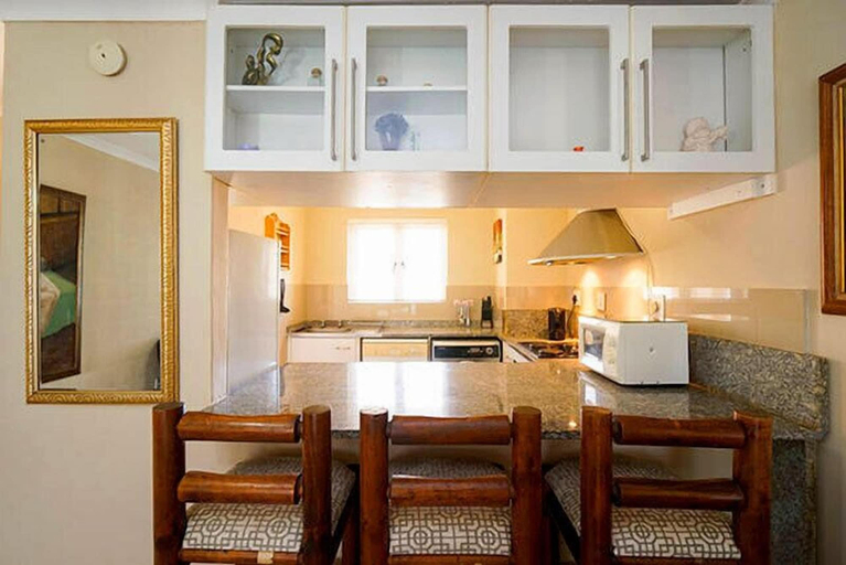 Others 5, Summersands Apartment, eThekwini