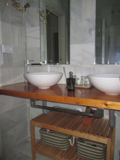 Bathroom 4, Apartamento Bizcocheros con piscina y jardin, Cádiz
