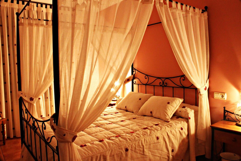 Bedroom 2, Hotel Rural Tirontillana, Segovia