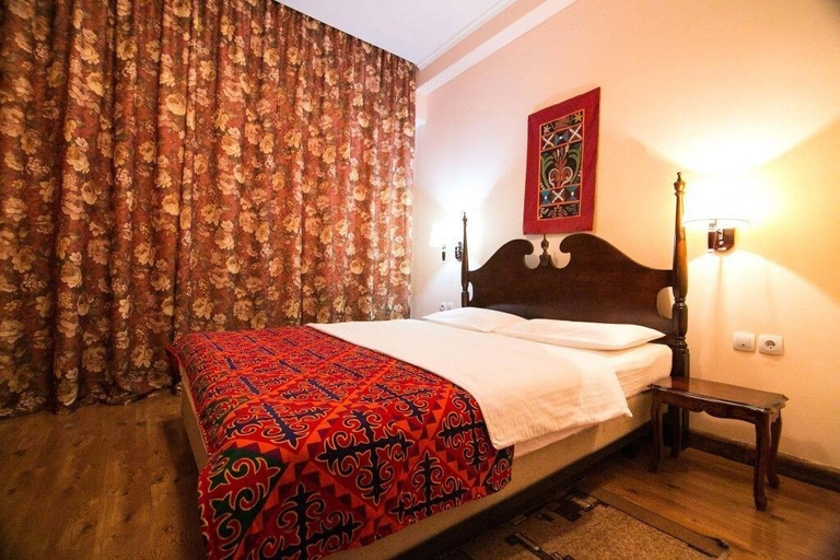 Bedroom 3, Tagaytay Karakol Hotel, Ak-Suu
