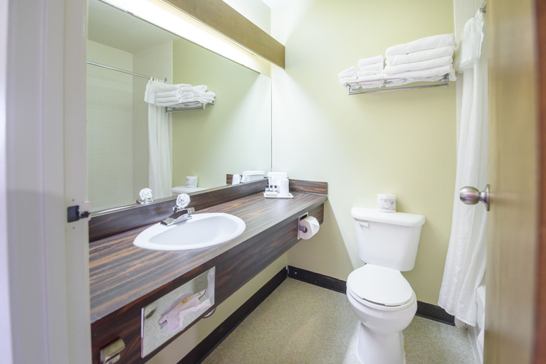 Bathroom 3, Mill River Resort, Prince