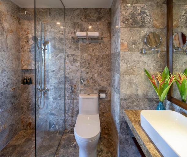 Bathroom 5, Nghe Prana Hotel & Spa Hoi An, Da Nang