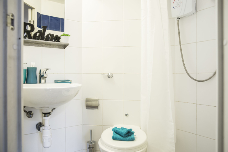 Bathroom, Arena Village - Campus Accommodation, Leeds
