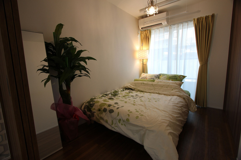 Bedroom 2, Zenan 1, Osaka