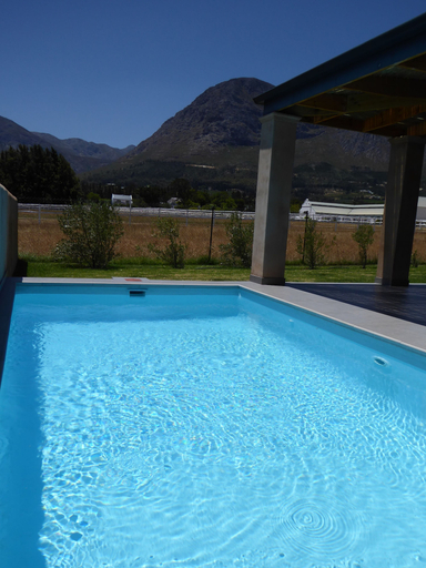 Sport & Beauty 4, Saddlebrook Cottage, Cape Winelands