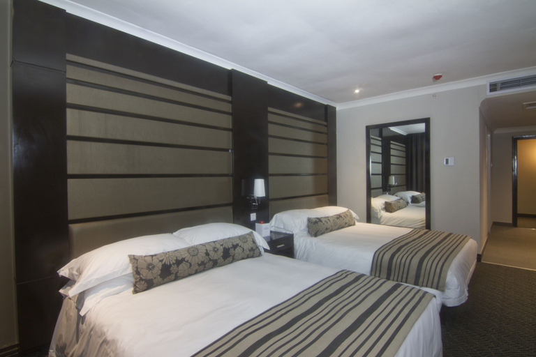 Bedroom 4, Protea Hotel by Marriott Lusaka Tower, Lusaka