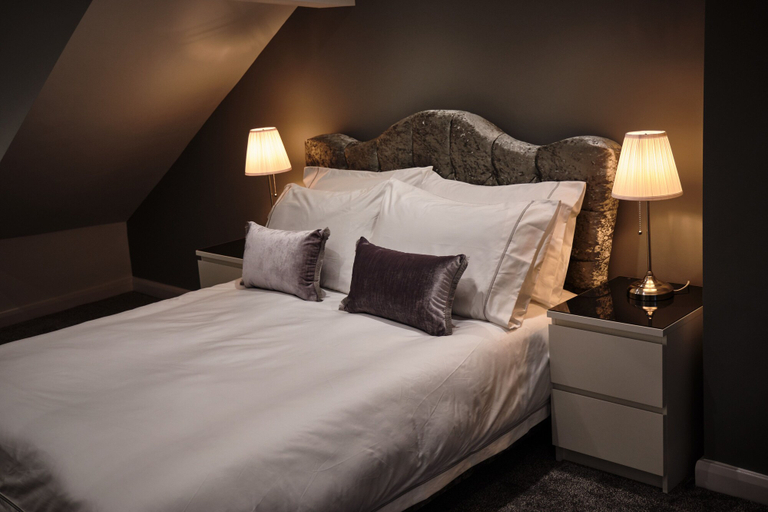 Bedroom 2, The Townhouse Simple2let Serviced Apart, Calderdale