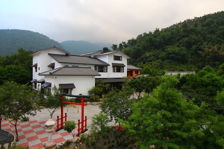 Exterior & Views 2, Huaman hot villa, Nantou