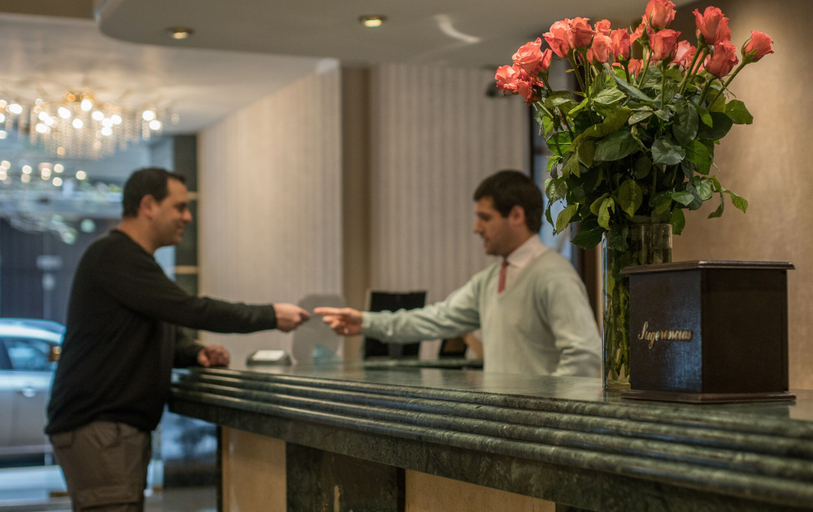 Others 3, Prince Hotel, General Pueyrredón