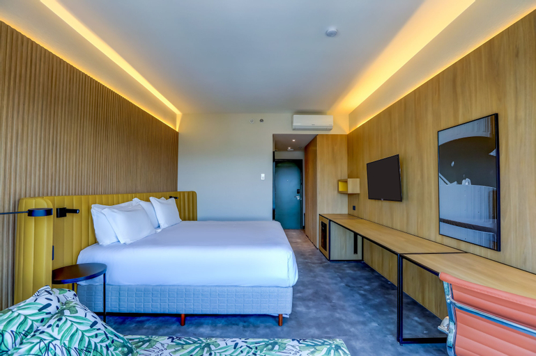 Bedroom 18