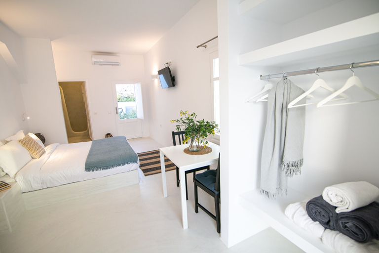 Bedroom 4, Apanomeria Residence, South Aegean