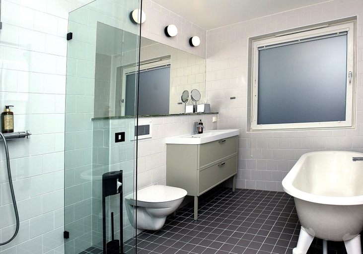 Bathroom 4, Duvan Hotell, Uppsala