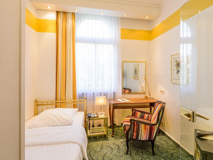 Bedroom 4, Hotel Palmenhof, Frankfurt am Main