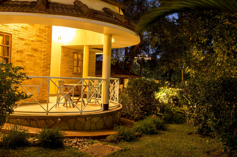 Exterior & Views 2, Villa Kololo Guest House, Kampala