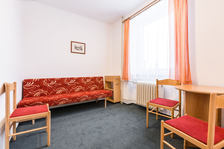 Others 5, Hotel Grádl, Klatovy
