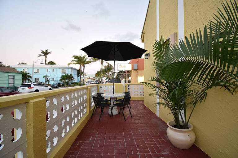 Others 5, Hobe Lofts, Broward