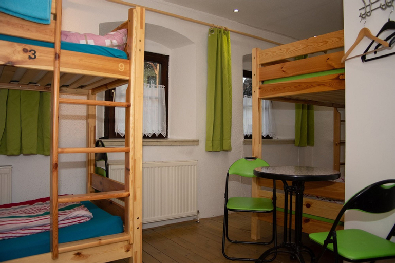 Bedroom 2, Hostel Bad Goisern, Gmunden