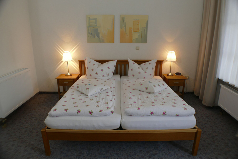 Bedroom 4, Meridian, Görlitz