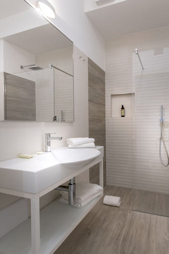 Bathroom 5, Youmami Lifestyle Suite Hotel, Teramo