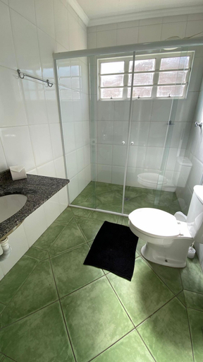 Bathroom, Villa 209 sua casa em Campos do Jordão, Campo Limpo Paulista