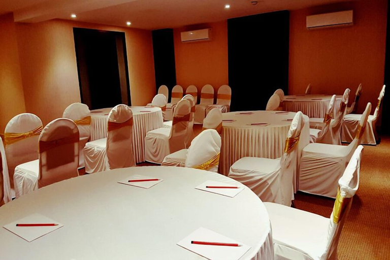 Food & Drinks 5, Magnus Star Residency, Pune