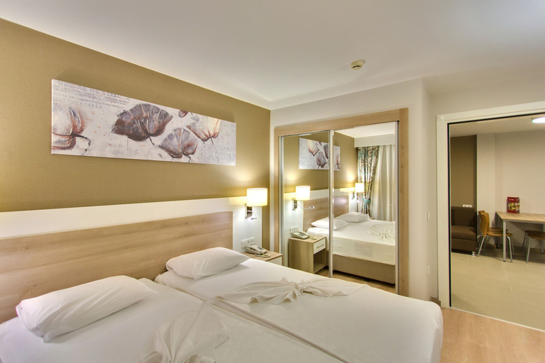 Bedroom 4, Novella Apart Hotel, Alanya