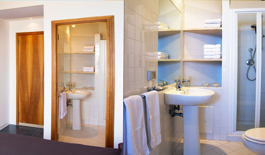 Bathroom 4, Hotel La Playa, Salerno