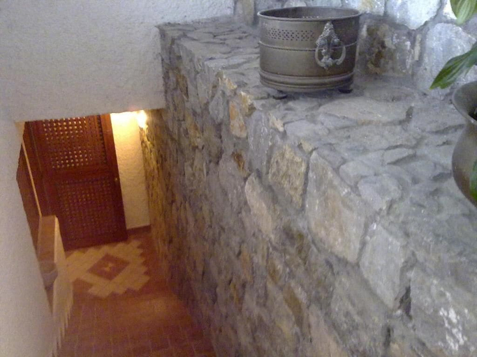 Others 5, Hotel i Normanni, Cosenza