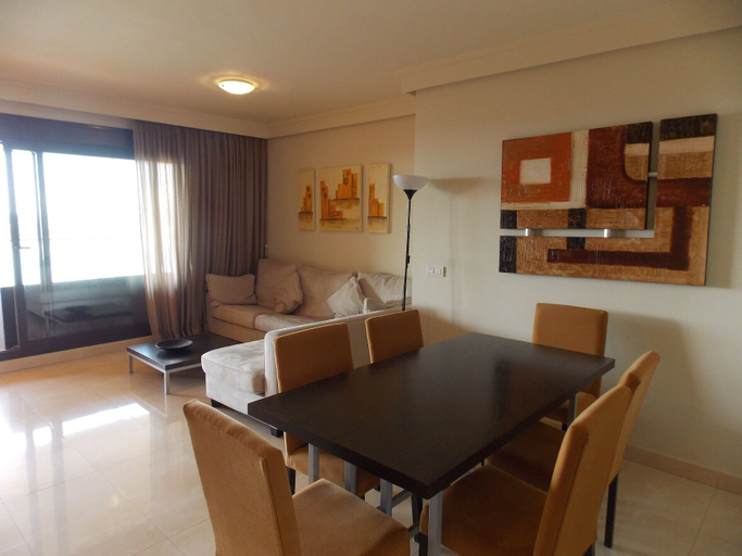 Others 5, Beach Side Apartment, Málaga
