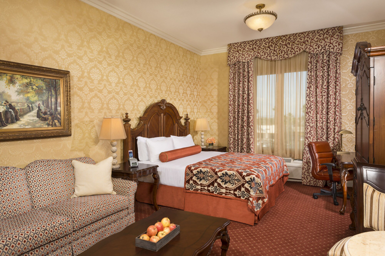 Bedroom 4, Ayres Hotel Manhattan Beach LAX, Los Angeles