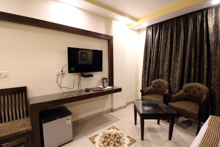 Bedroom 25